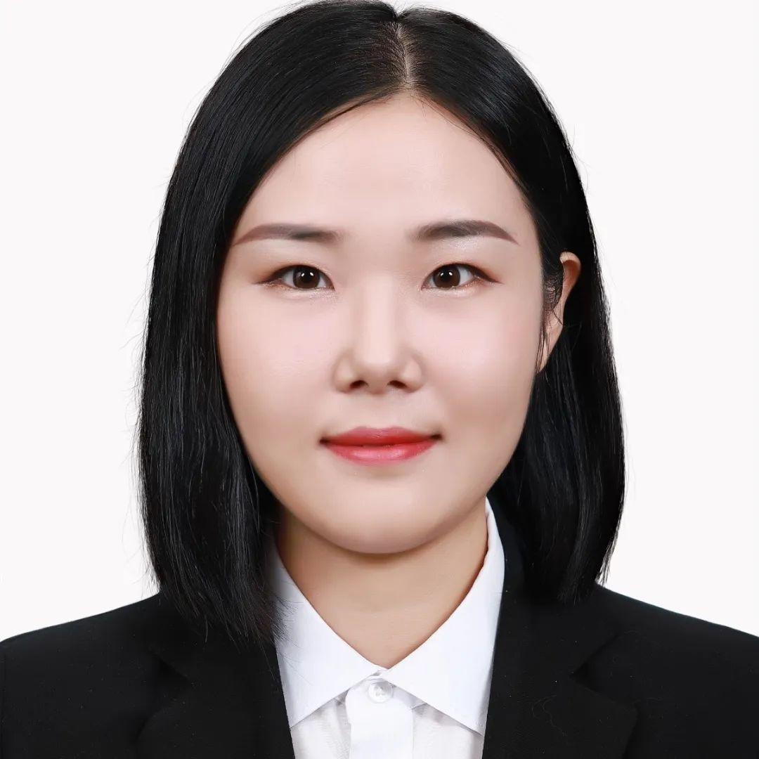 战玉梅 讲师 俄语二级笔译