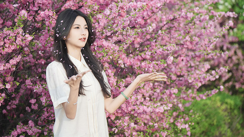 五月的花信 是青春的告白！